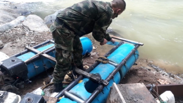 Siete capturados y destrucción de maquinaria por minería ilegal en Falan