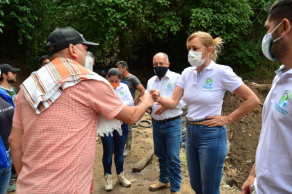 Cortolima brinda acompañamiento a comunidad afectada por temporada de más lluvias en Rovira y Chaparral