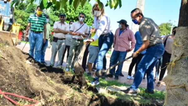 Directora general de Cortolima cumple intensa agenda en el norte del departamento