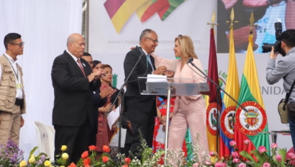 Tomó posesión de su cargo la nueva Directora General de Cortolima