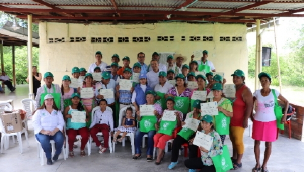 Cortolima y la comunidad de Yavi y Pocharco una sola familia en pro de la conservación