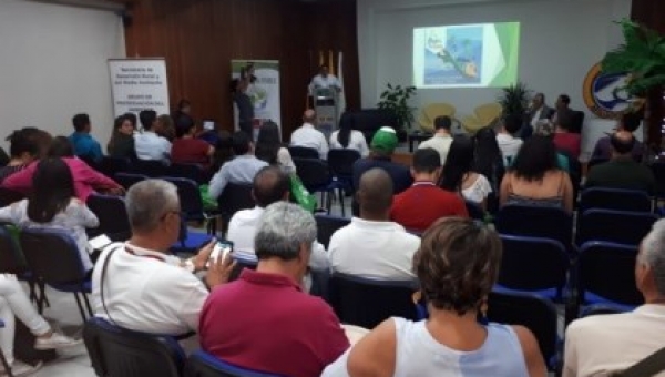 El simposio del festival de aves reunió a los mejores