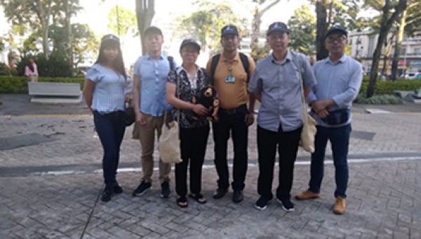 Expertos en osos de la China se interesan por el de anteojos