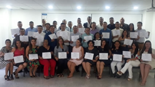 Felicitaciones a los graduandos