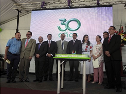 Con la siembra de 30 árboles CORTOLIMA conmemora los 30 años de la terminal de transportes de Ibagué y rinde homenaje a sus fundadores