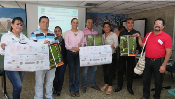 CORTOLIMA y alcaldía de Ibagué, clausuran convenio de producción más limpia que deja 11 biodigestores en la ciudad