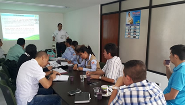 Futuro de los "Lavaderos de Carros" sobre la vía panamericana en jurisdicción de Cajamarca hoy se trabaja en la Alcaldía