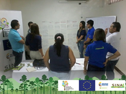 ENCUENTRO DE EXPERIENCIAS DE GOBERNANZA CON AUTORIDADES AMBIENTALES PERMITE FORTALECER PROCESOS DE ADMINISTRACIÓN FORESTAL