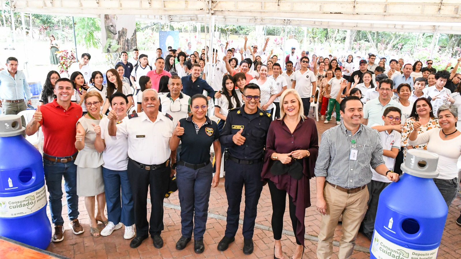 Entrega de más de 130 Ecobotellas