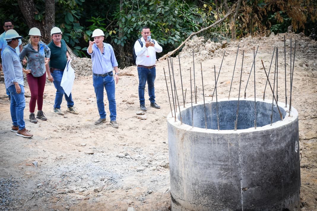 Construcción del colector Puente Tierra de Chaparral supera el 50% de avance